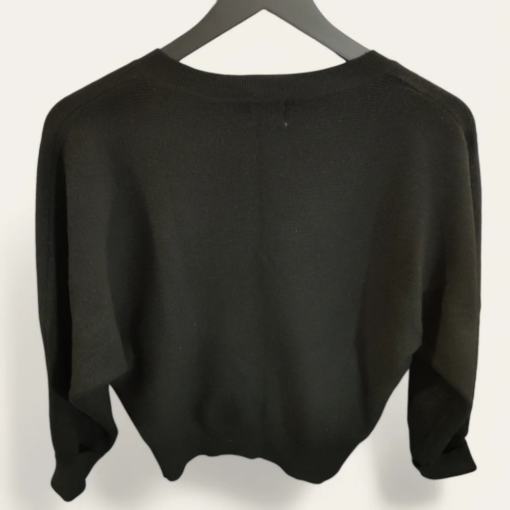 Dreamers by Debut Women's size xsp Black v-neck Sweater - Picture 5 of 6